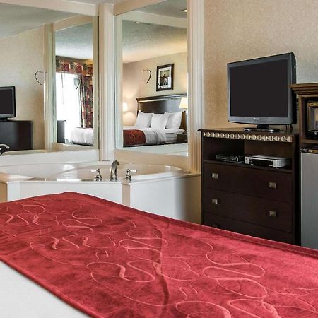 Comfort Suites Canton - Detroit Dış mekan fotoğraf