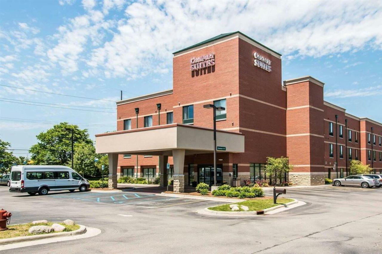 Comfort Suites Canton - Detroit Dış mekan fotoğraf