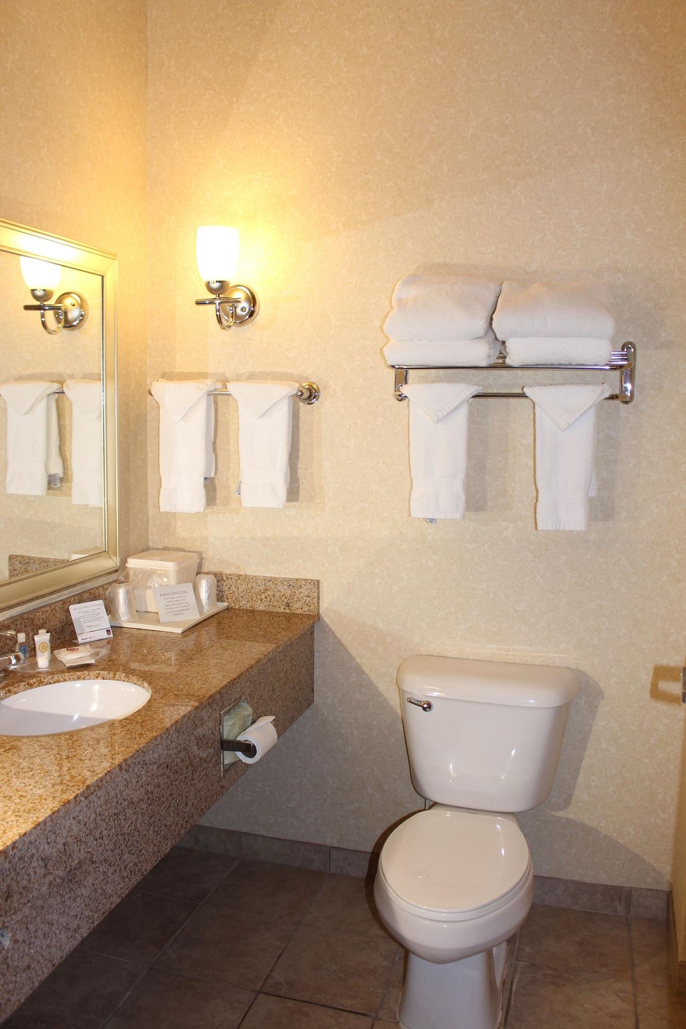 Comfort Suites Canton - Detroit Dış mekan fotoğraf