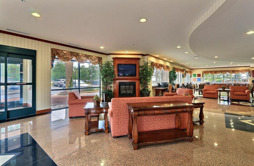Comfort Suites Canton - Detroit Dış mekan fotoğraf