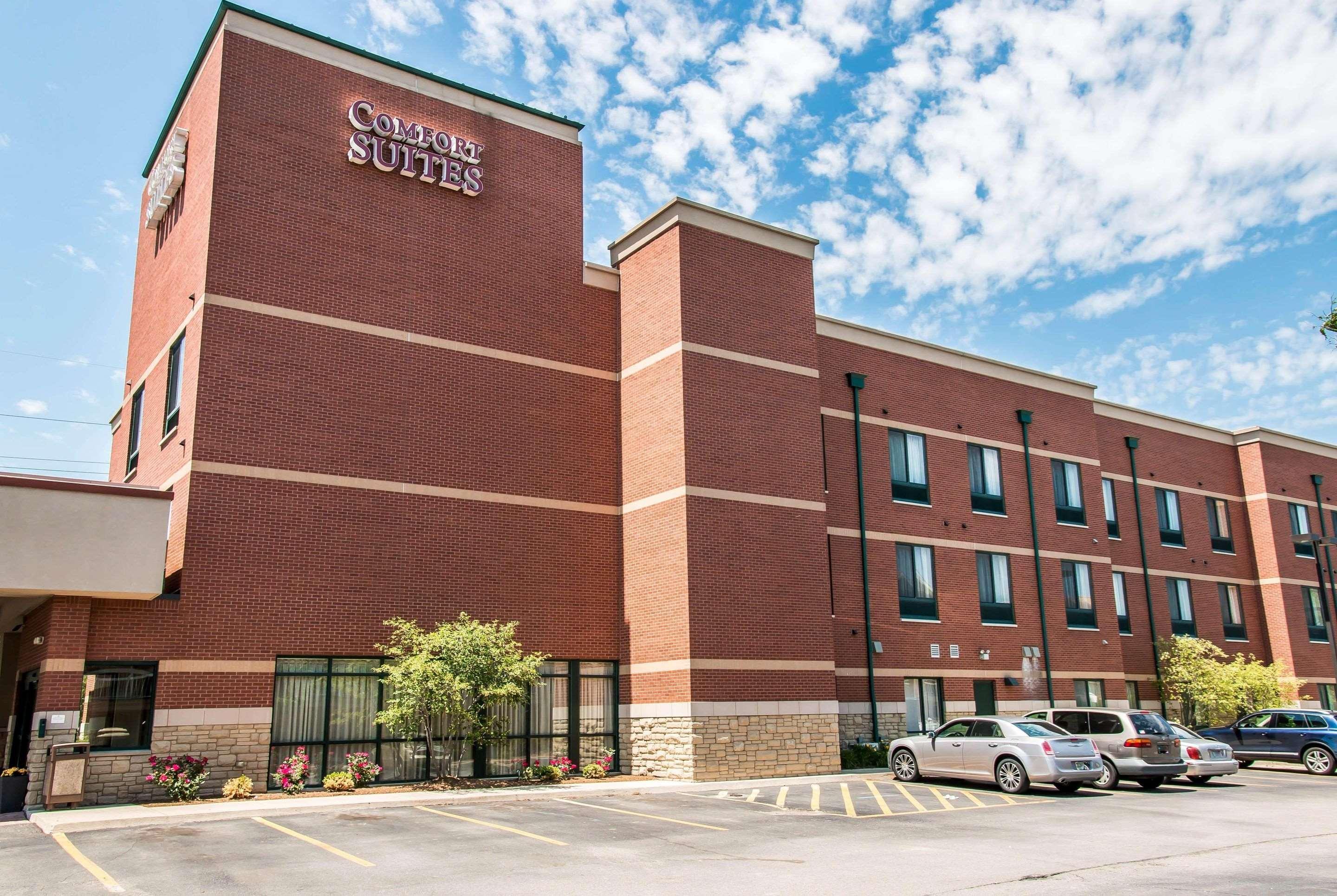 Comfort Suites Canton - Detroit Dış mekan fotoğraf
