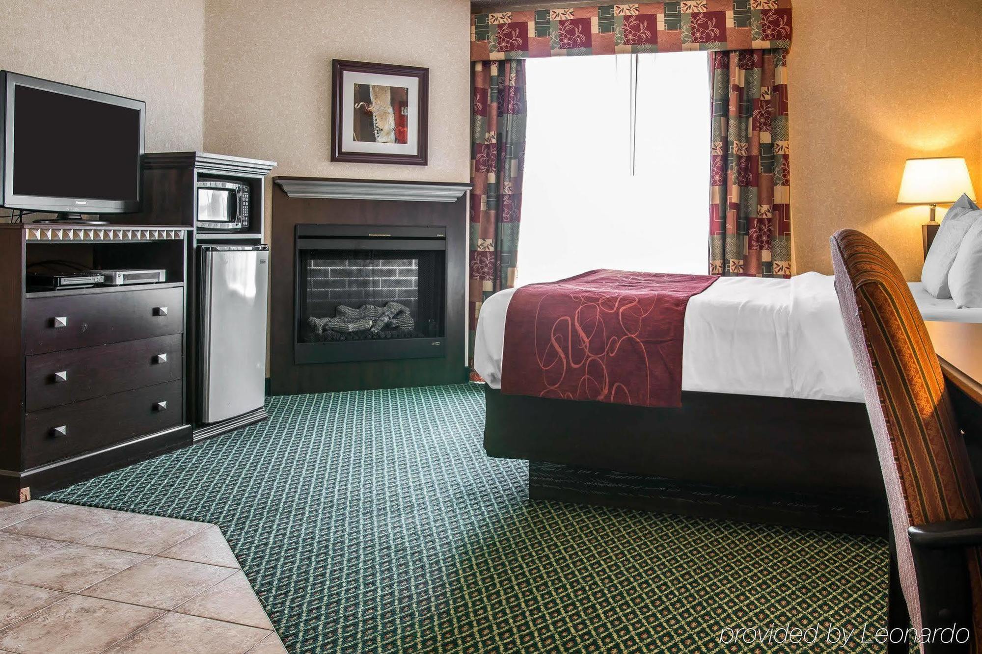 Comfort Suites Canton - Detroit Dış mekan fotoğraf